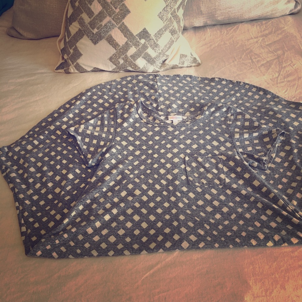 LuLaRoe Carly